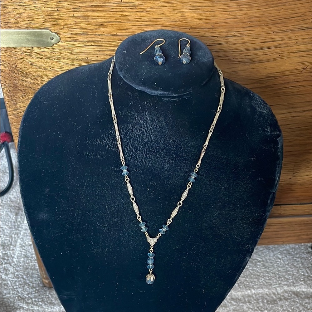 Elegant Gold and‎ Blue Jewelry Set